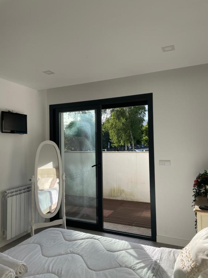 Quarto Privado Em Alojamento Local Perto Do Rio Vez Em Arcos De Valdevez Exterior foto