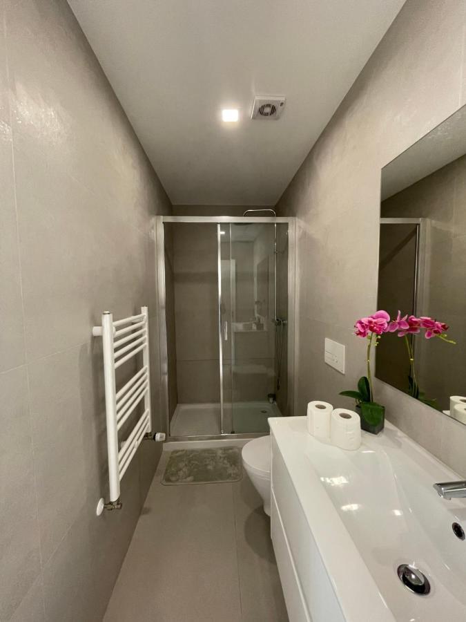 Quarto Privado Em Alojamento Local Perto Do Rio Vez Em Arcos De Valdevez Apartamento Exterior foto