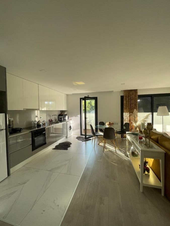 Quarto Privado Em Alojamento Local Perto Do Rio Vez Em Arcos De Valdevez Exterior foto